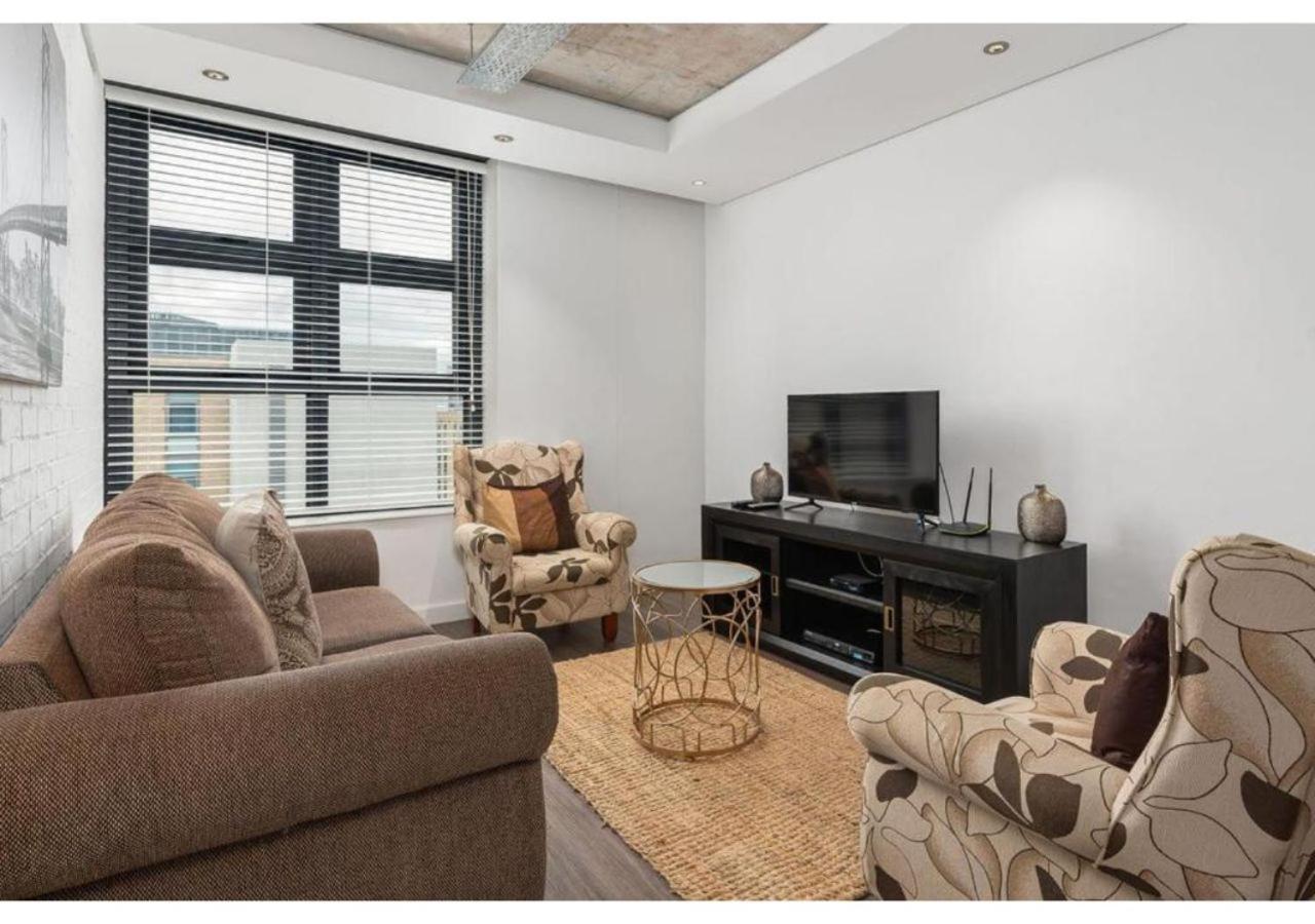 Matrix Luxury Apartment *